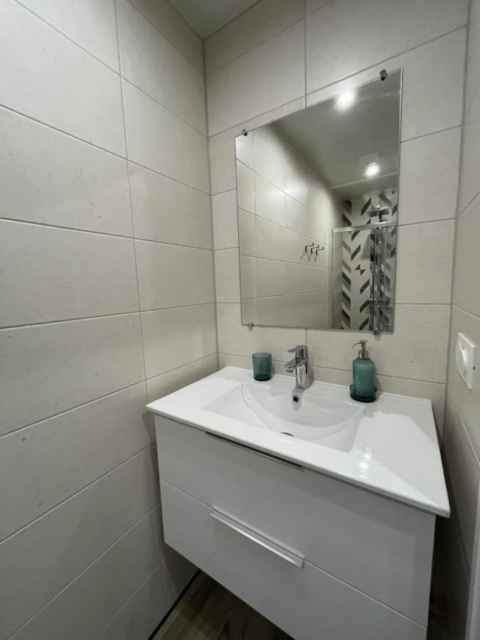 Appartement 6 Personnes Proche Centre & Parking