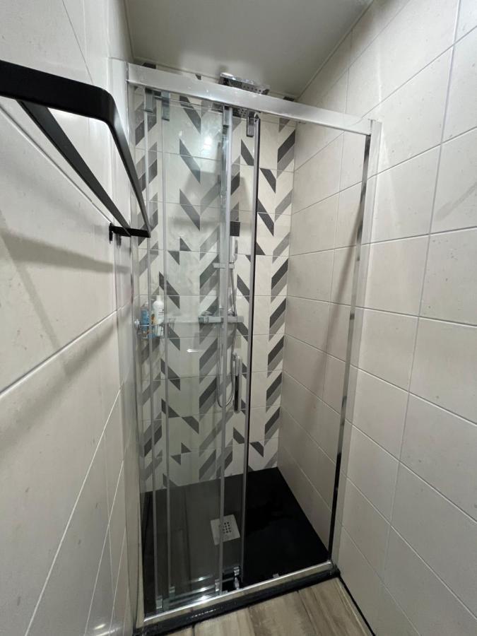 6 Personnes Proche Centre & Parking Appartement